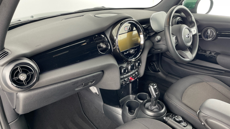 MINI Cooper 2.0 C Classic 2dr Auto Petrol Convertible